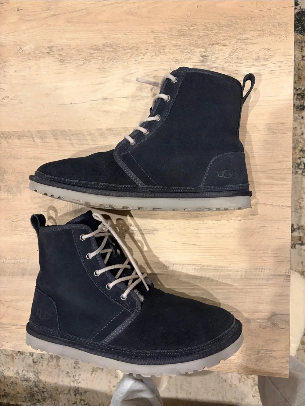 UGG Men's Navy Suede Chukka Boots with light grey laces and fur
